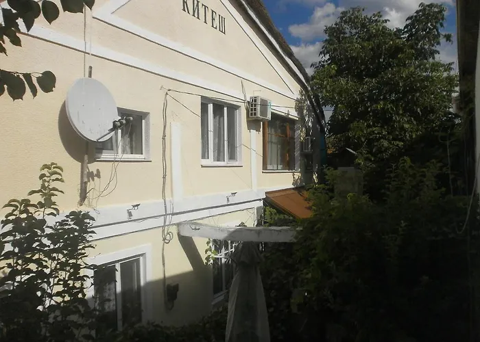 Kitech Guest House Одеса